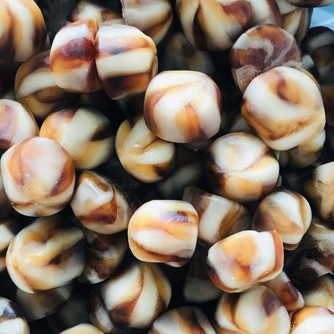 BISOUS TWISTY COLA LISSE (100g)